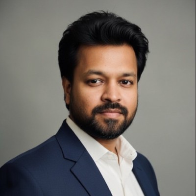 Mohamed Iqbal Saleem, Co-Founder & Director of Finance and Strategies